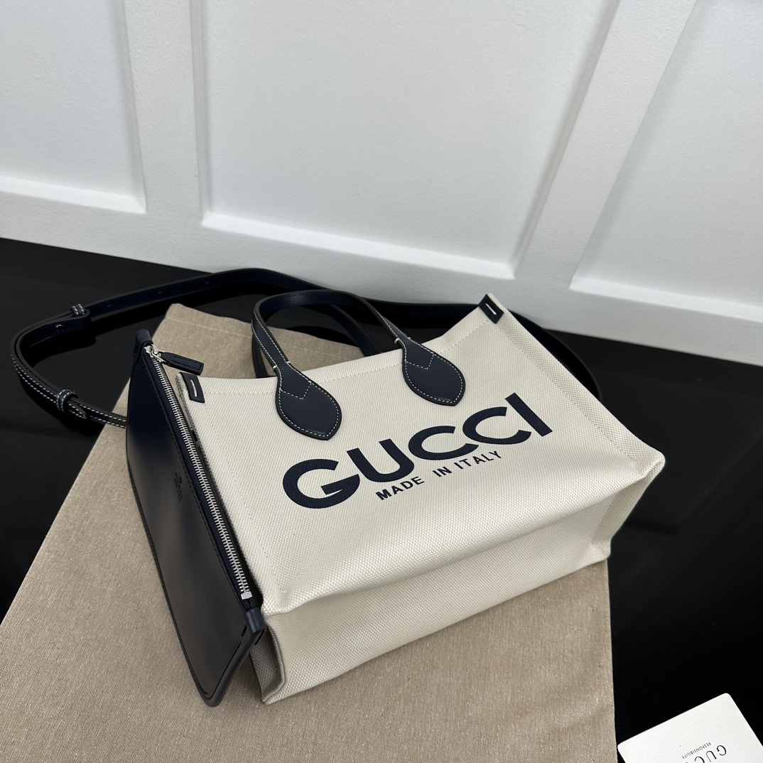 Gucci Shopping Bags